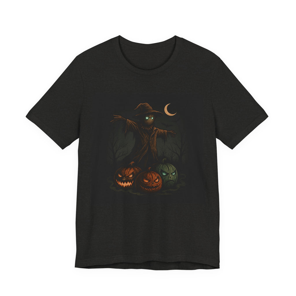 Halloween Scarecrow Tee, Unisex Short Sleeve Shirt for Fall, Spooky Costume Top, Pumpkin Lovers Gift, Perfect for Halloween Celebrations