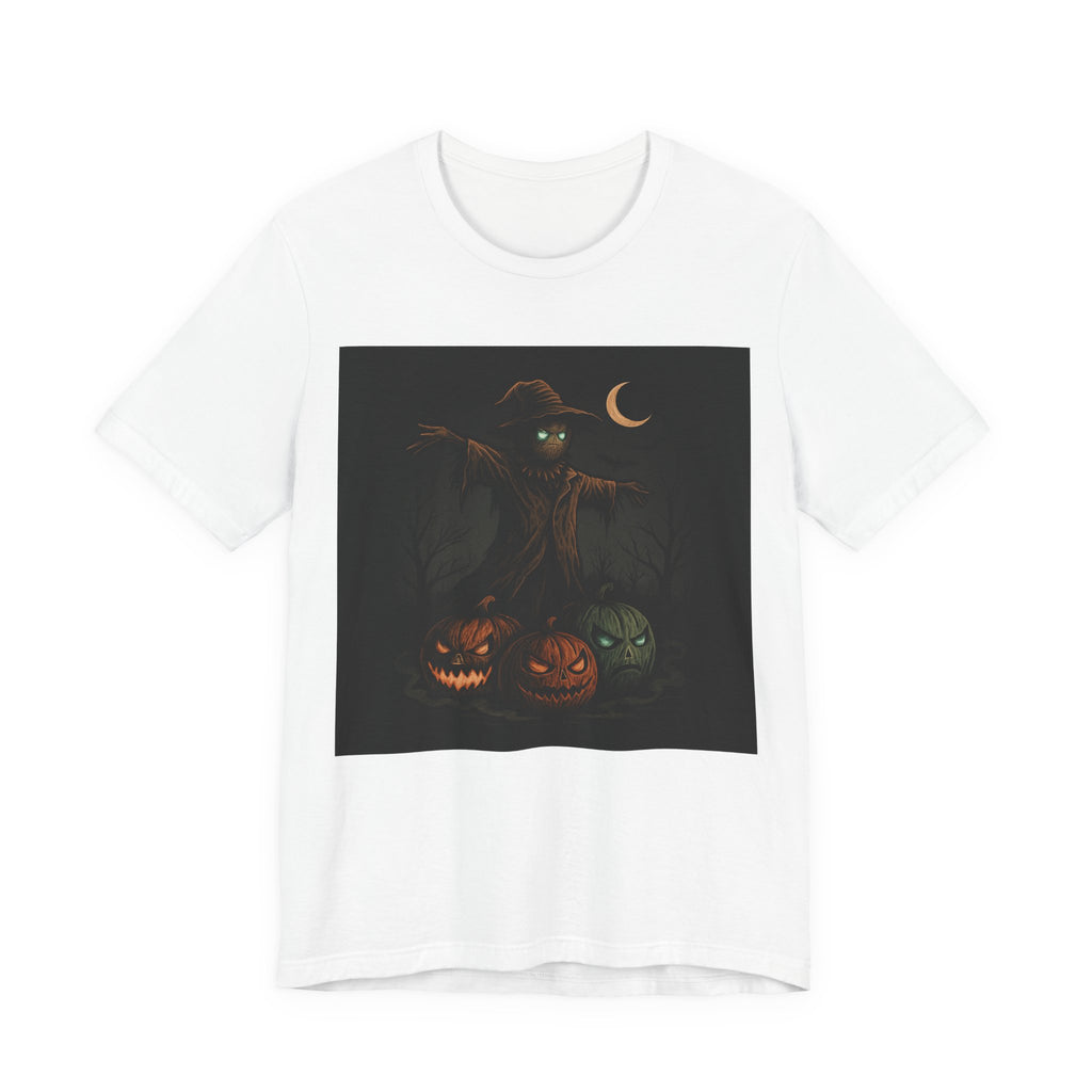 Halloween Scarecrow Tee, Unisex Short Sleeve Shirt for Fall, Spooky Costume Top, Pumpkin Lovers Gift, Perfect for Halloween Celebrations